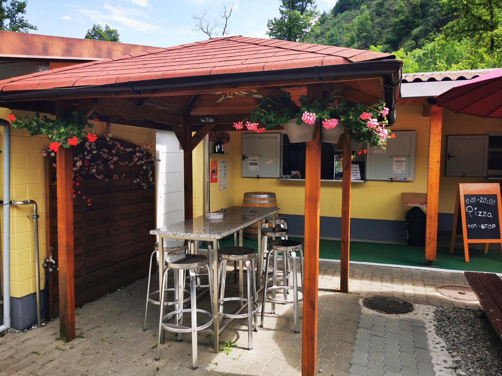 Camping Melezza Losone Ngoại thất bức ảnh